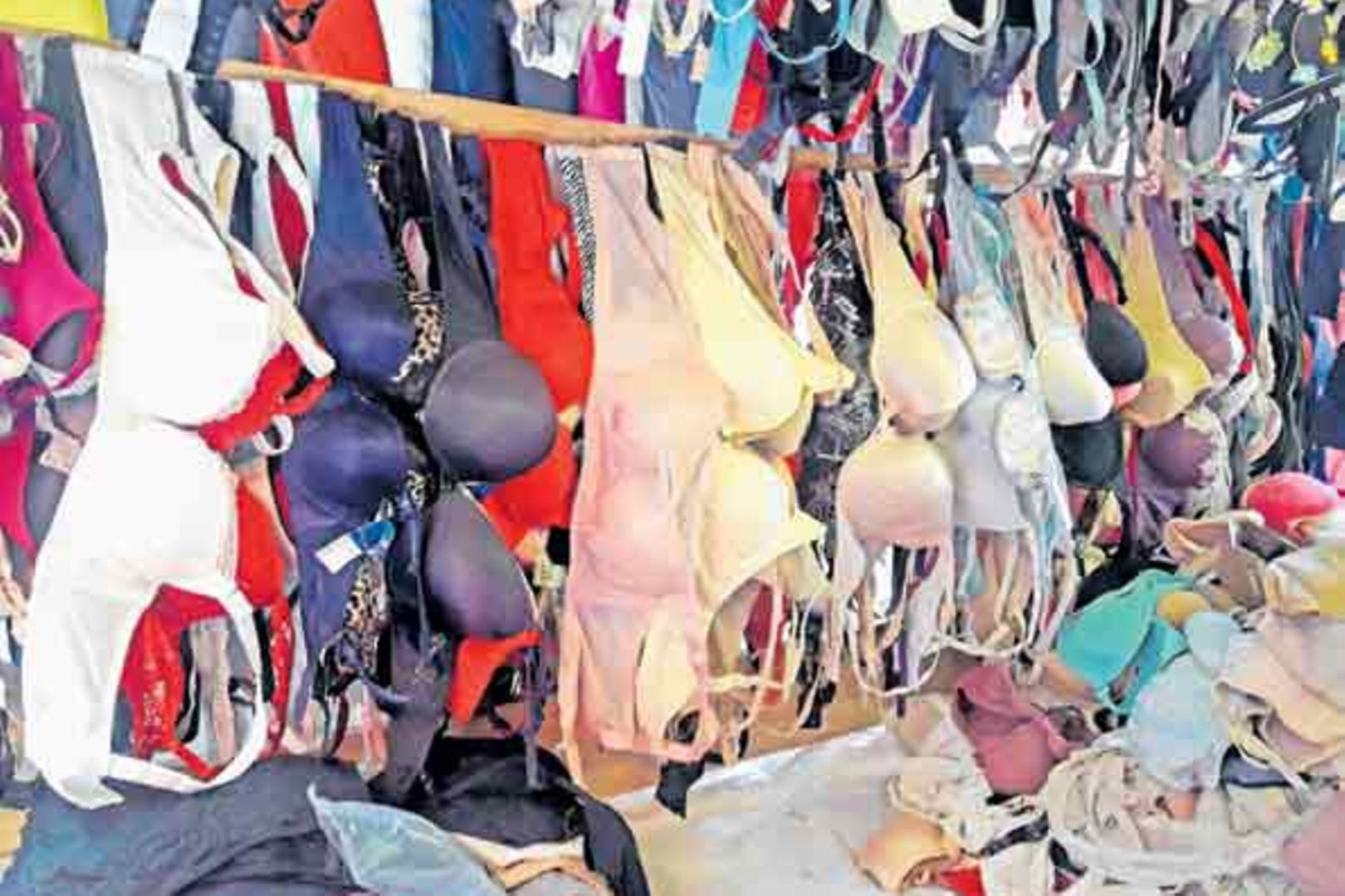 How I Made $15,000 In One Year Selling My Used Underwear by Dalma