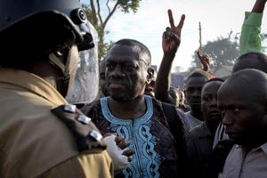 Kizza Besigye uganda