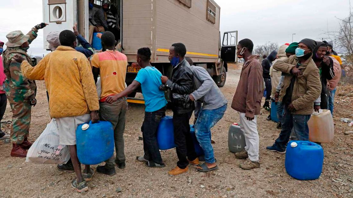 Zimbabwe-South Africa border 