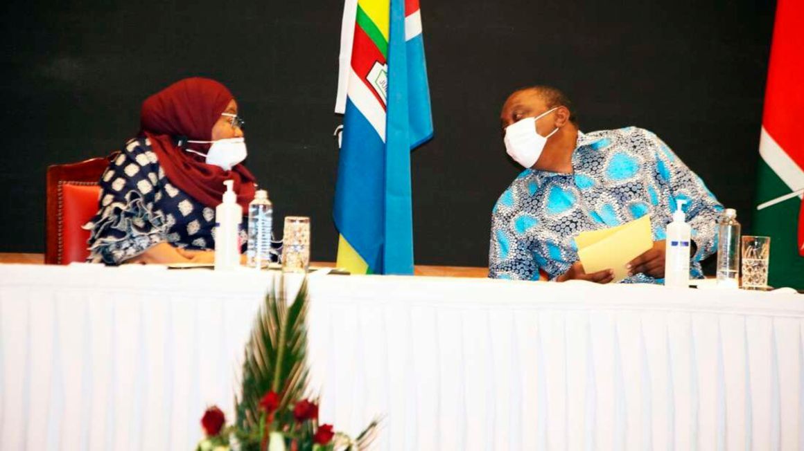 Tanzanian President Samia Suluhu Hassan and Kenya President Uhuru Kenyatta