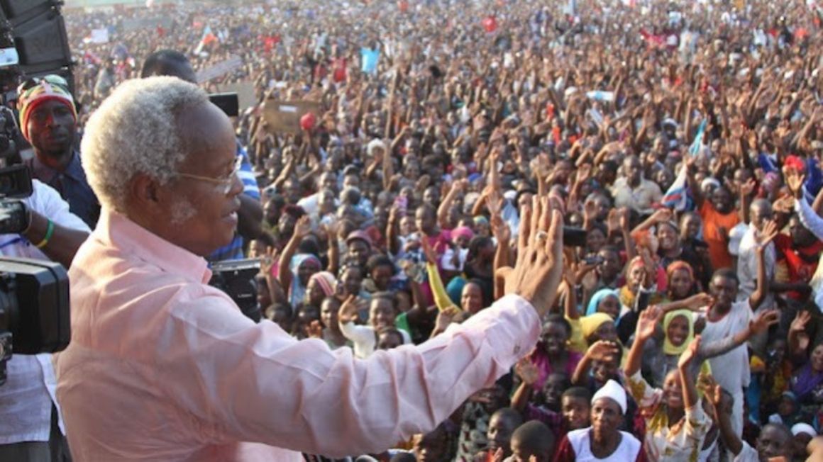 Lowassa pic