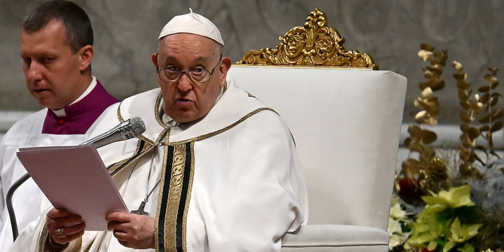 Pope Urges Global Ban On Surrogacy | The Citizen