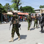 Kenyan police officers