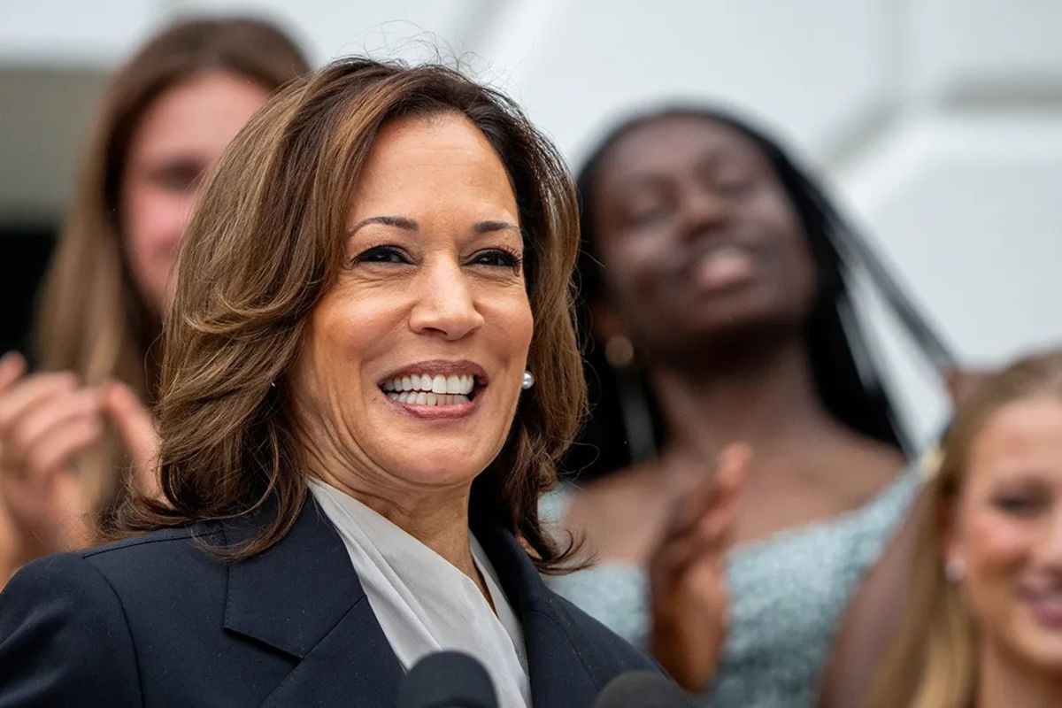 Barack and Michelle Obama endorse Kamala Harris for president | The Citizen